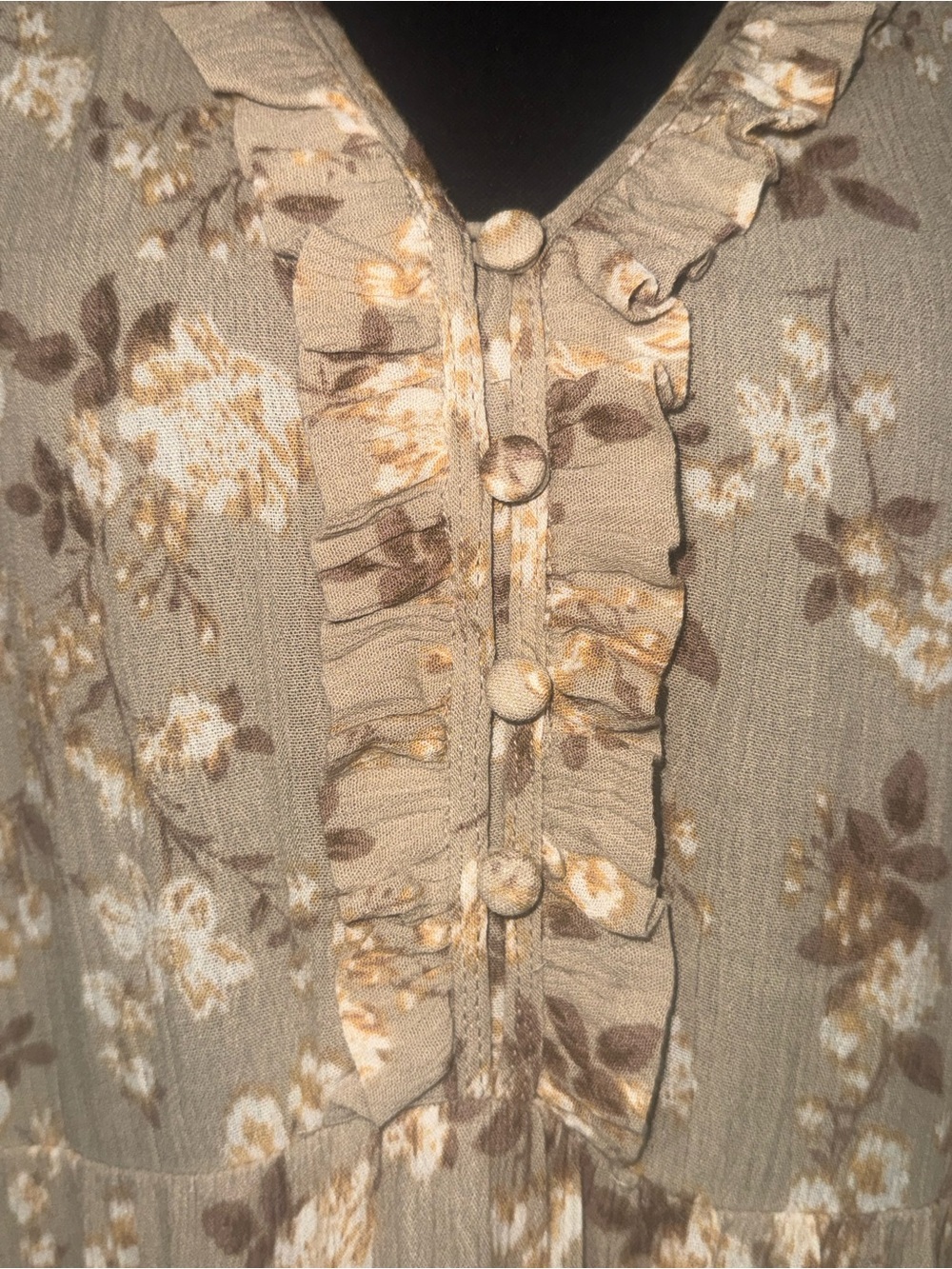 Neutral Floral Tiered Maxi Dress in Beige - Picture 5 of 9